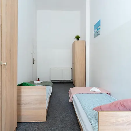 Hostello - W Centrum Miasta Idealny Na Break ホステル ヴロツワフ