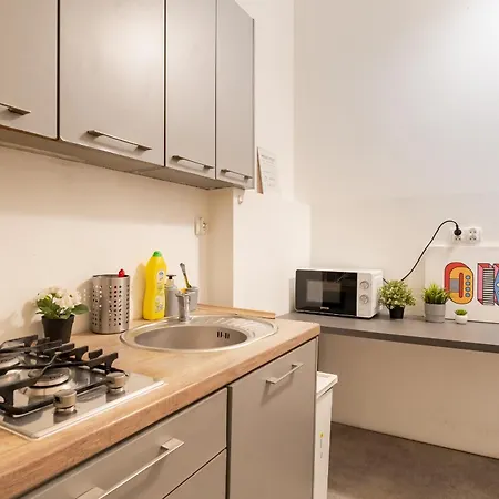 Hostello - W Centrum Miasta Idealny Na Break ホステル *