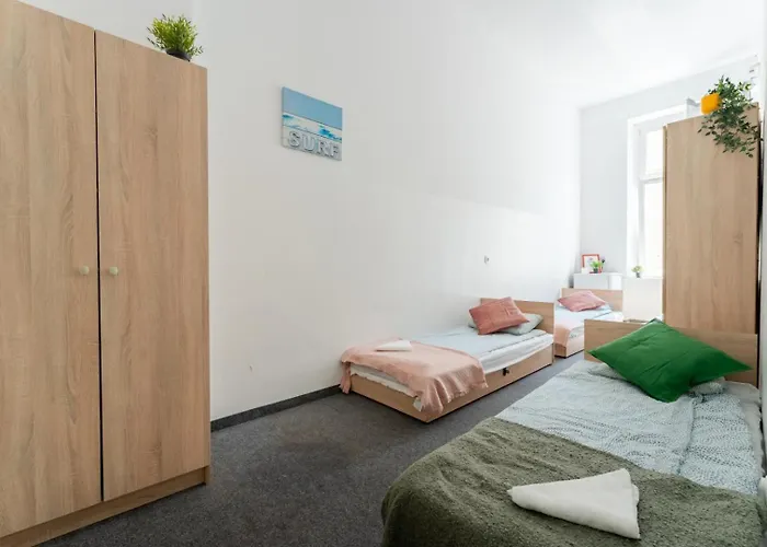 Hostello - W Centrum Miasta Idealny Na Break Vandrerhjem